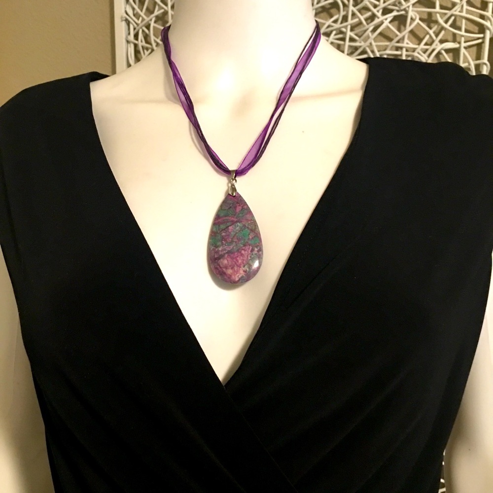 (Video) Handmade Jasper Purple & Green  Agate Pendant Necklace
